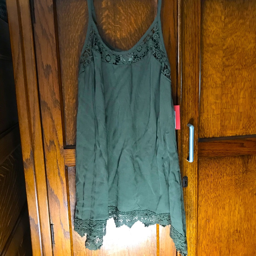 Massimo green lace-edged cami